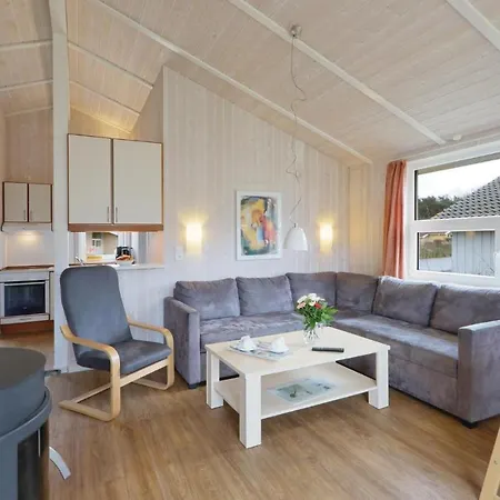 Freibeuterweg 10 - Dorf 6 * Priwall