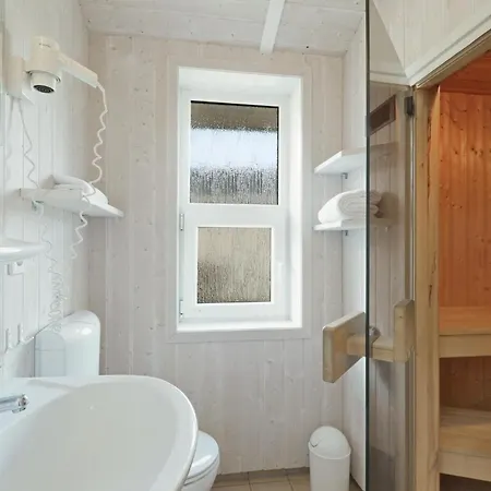 Ferienhaus Freibeuterweg 10 - Dorf 6 *