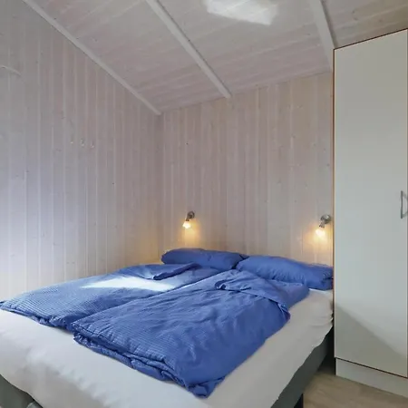 Freibeuterweg 10 - Dorf 6 * Priwall