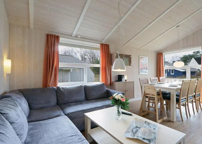 Freibeuterweg 10 - Dorf 6 Priwall