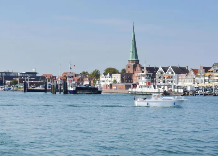 Freibeuterweg 10 - Dorf 6 *